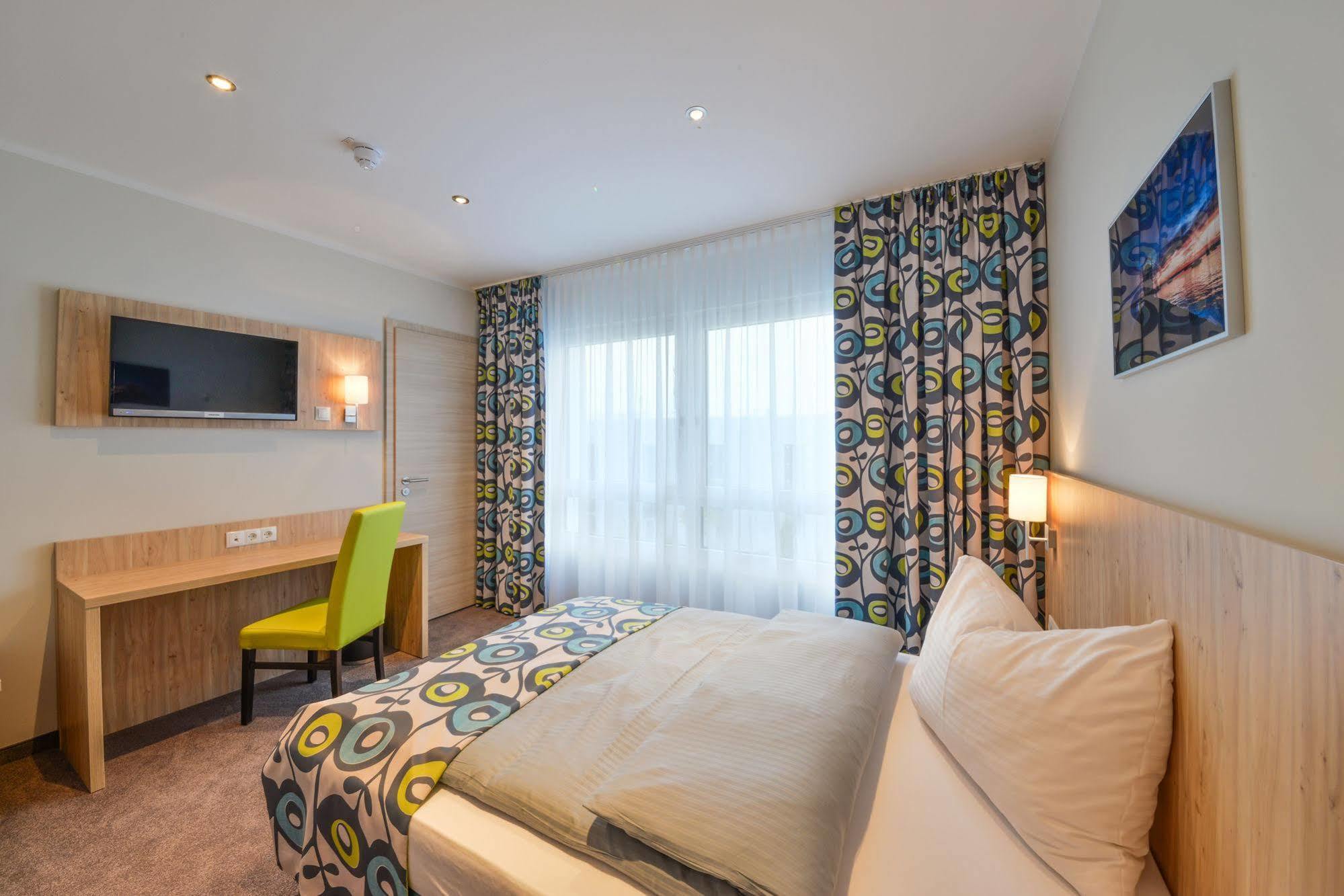 Ammi Hotel Garni Inning am Ammersee Zewnętrze zdjęcie